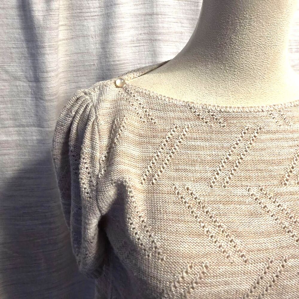 Vintage Inspired Women's Cream Jumper